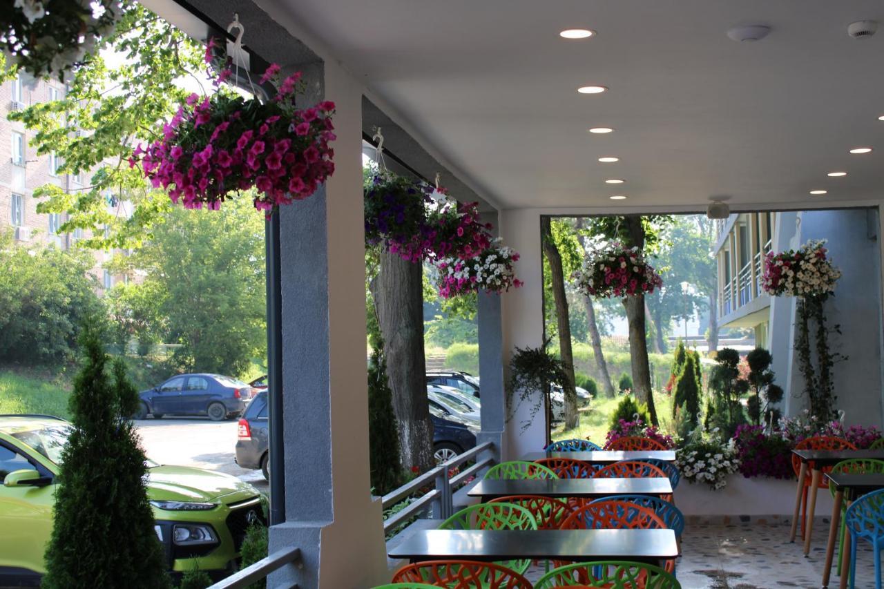 Spring Holiday Resort Neptun Exterior photo