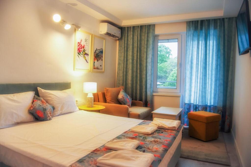 Spring Holiday Resort Neptun Exterior photo